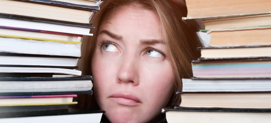 Blocco A Pochi Esami Dalla Laurea